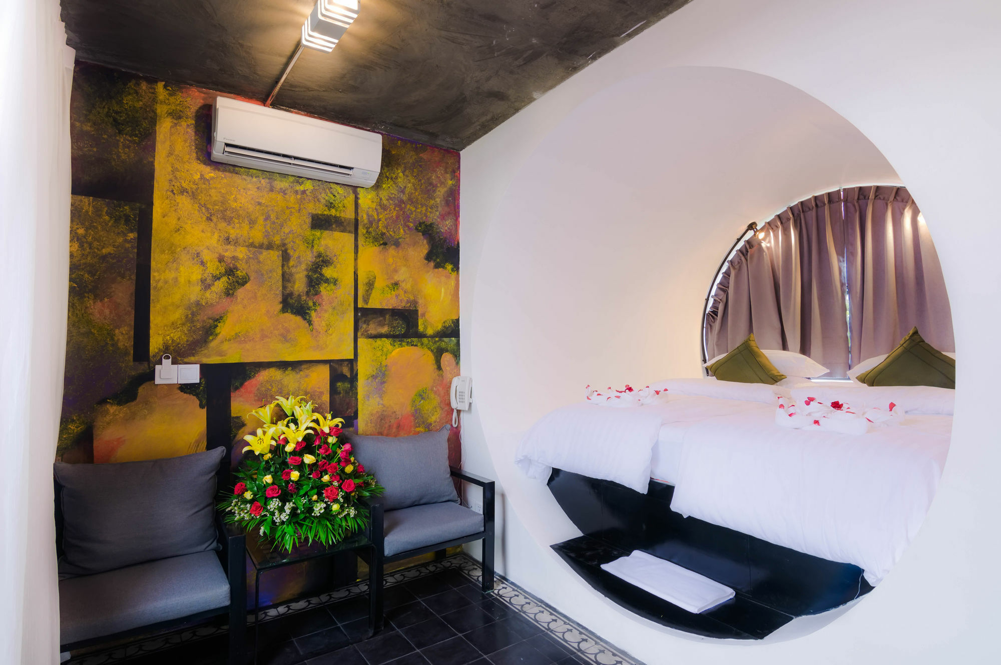 ริง บูทิก โฮเต็ล Hotel เสียมราฐ ภายนอก รูปภาพ